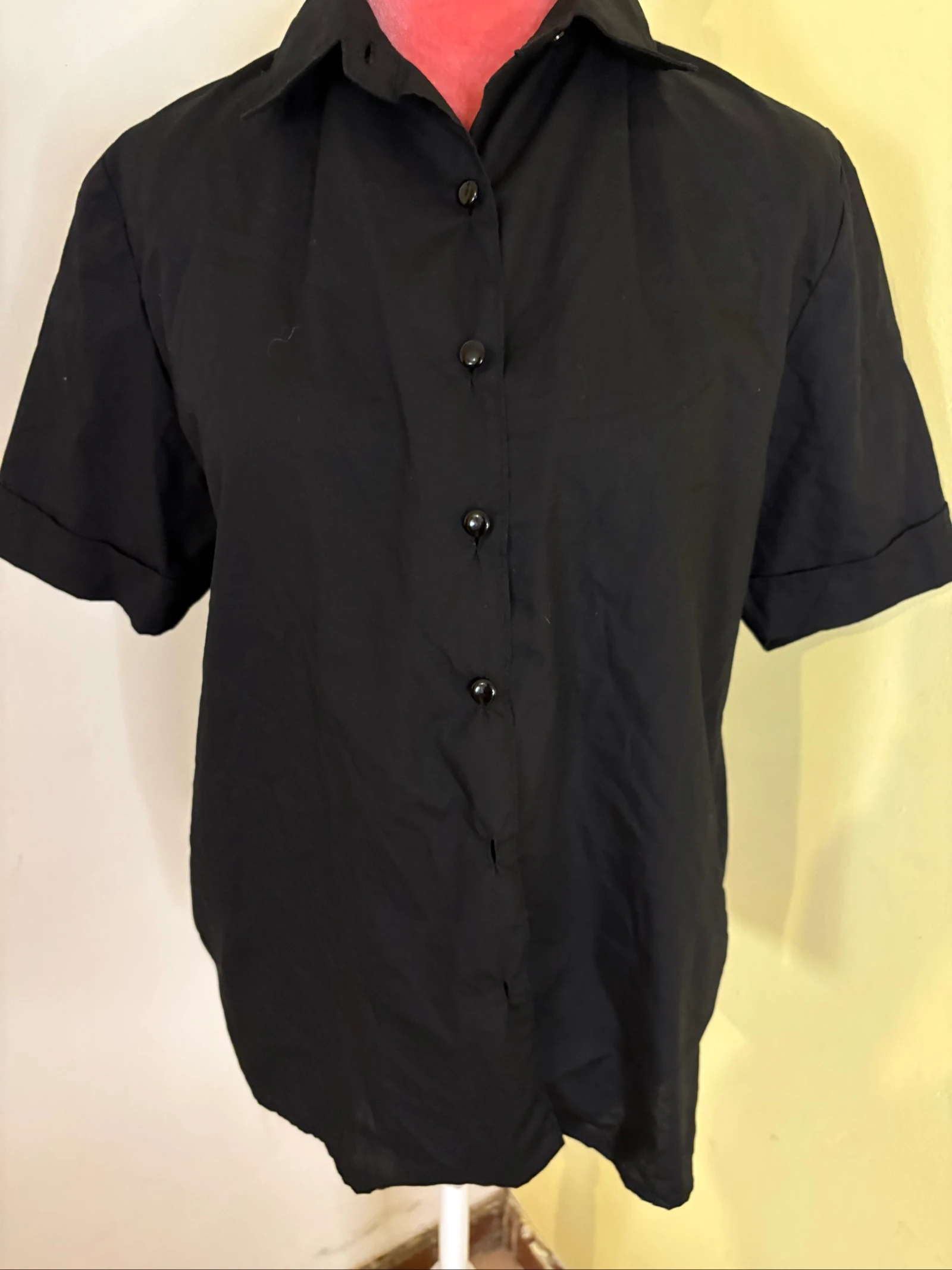 Camisa Preta Clássica - Manga Curta 